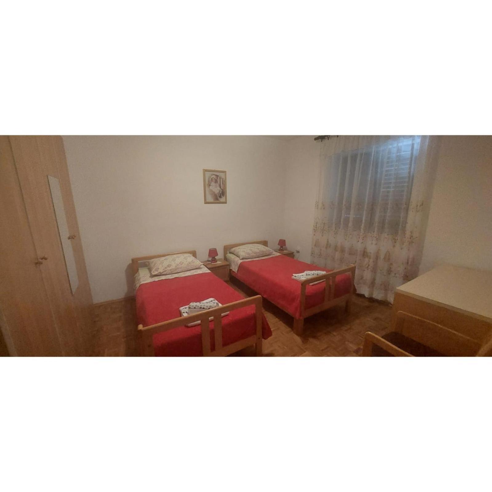 Apartman Dino Roč Exterior foto